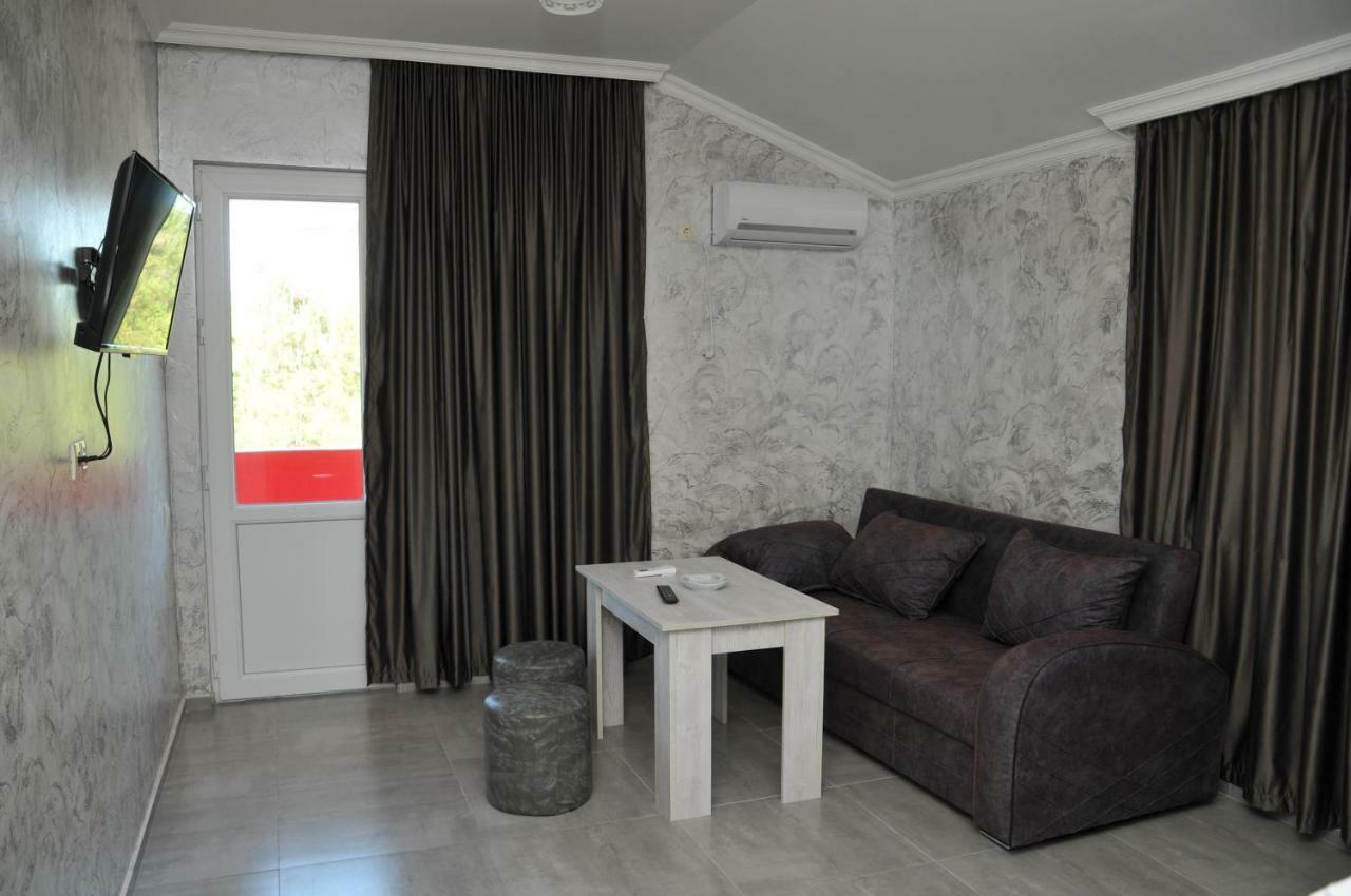 GioMari Hotel Ureki Esterno foto